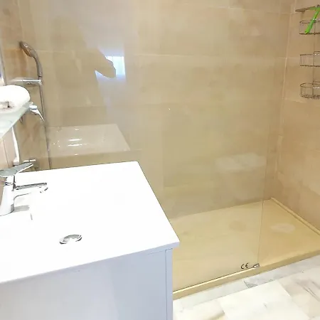 Skol 444. Fantastic Renovated 1 Bed In Skol マルベーリャ